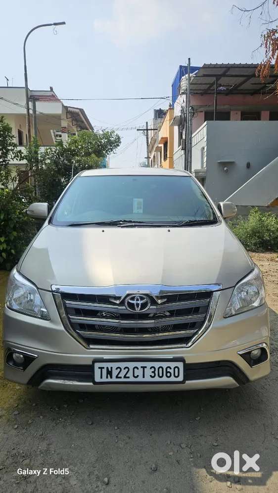 Toyota Innova V 2012 Diesel 8 Seater