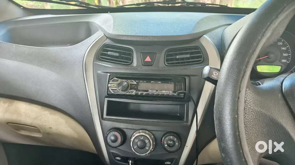 Hyundai Eon Era 2013 Petrol Manual