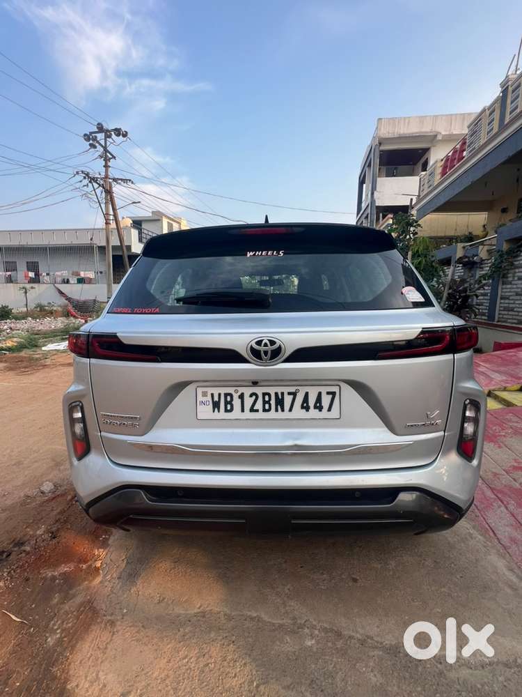 Toyota Urban Cruiser 2023 Petrol 18000 Km Driven