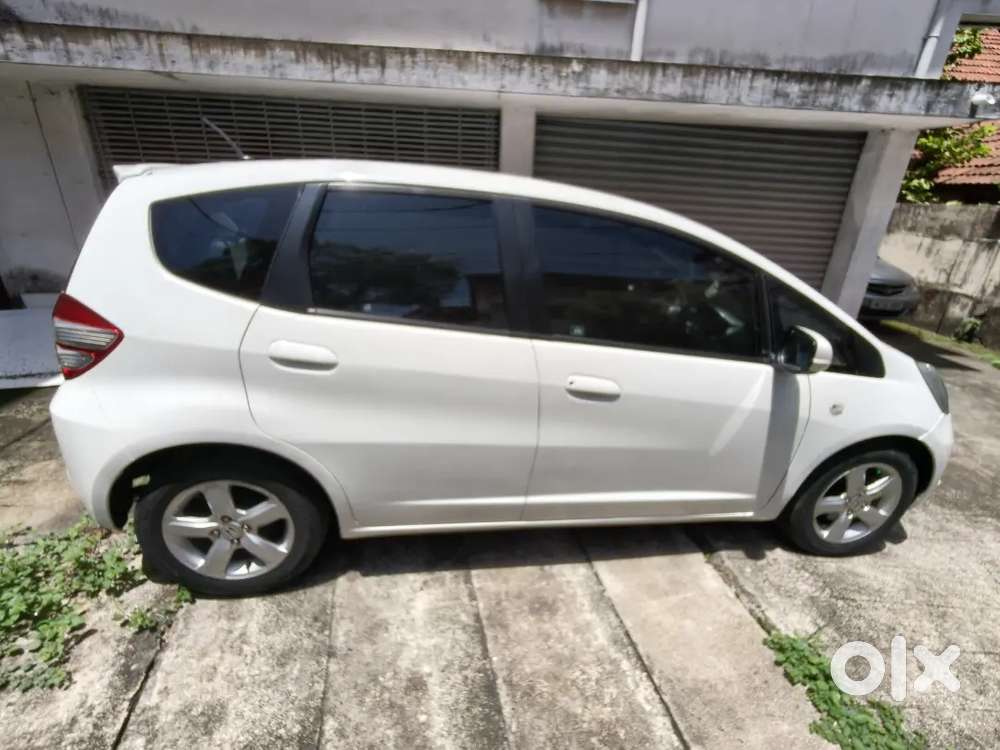 Honda Jazz 2009 Petrol Well Maintained