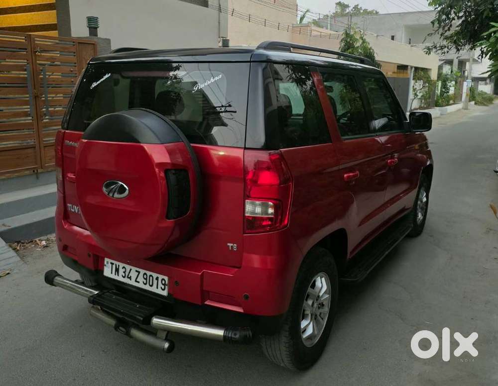 Mahindra Tuv 300 Mhawk100 T8 Dual Tone, 2017, Diesel