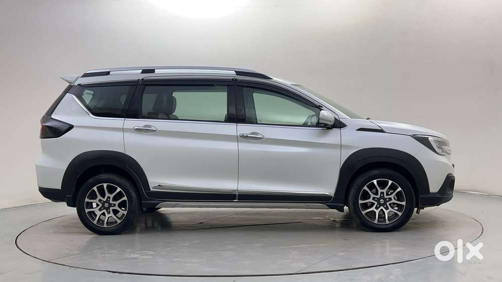 Maruti Suzuki XL6 1.5 Alpha AT, 2024, Petrol