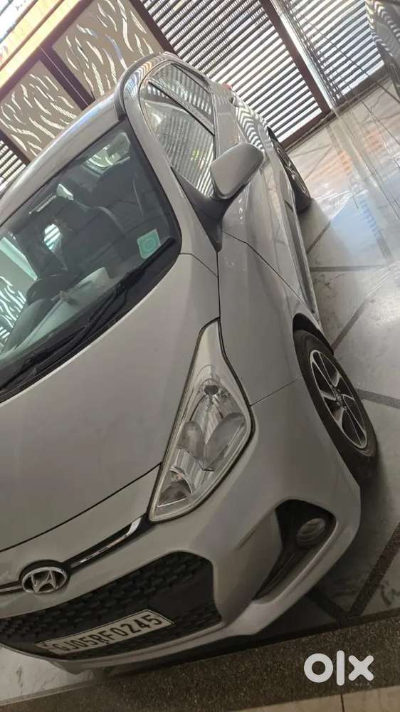 Hyundai Grand I10 2018 Petrol 60000 Km Driven