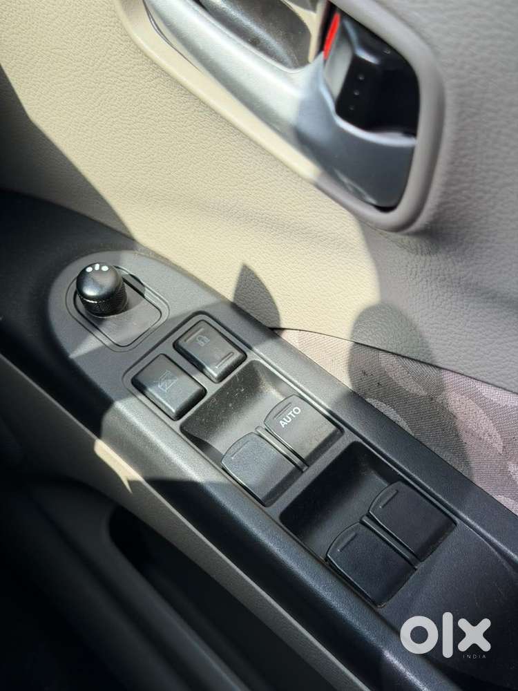 Maruti Suzuki Celerio Zxi At, 2015, Petrol