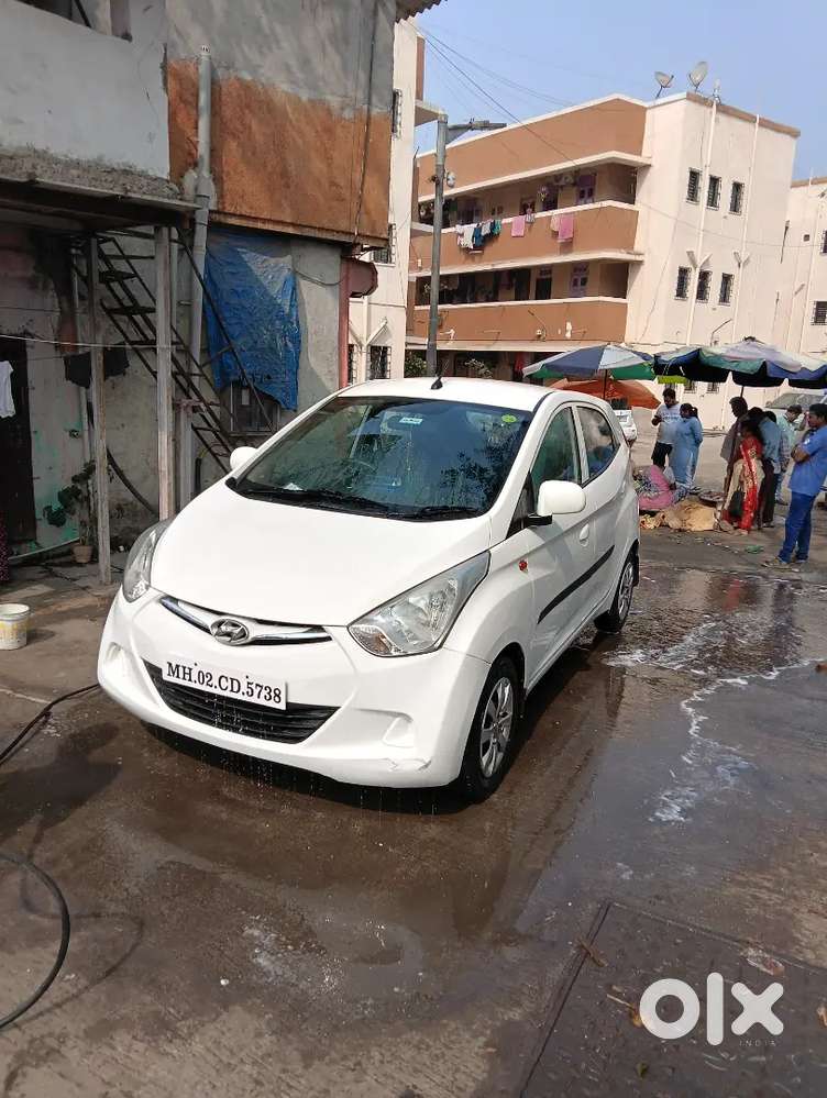 Hyundai Eon Magna+ 2011 Variant