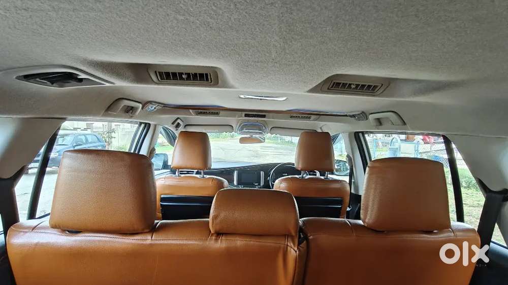 Toyota Innova Crysta 2018 Diesel Variant