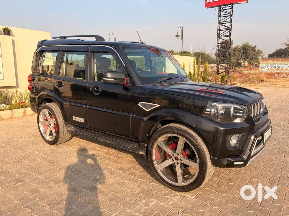 Mahindra Scorpio Classic 2.2 S 11 Mt 7 Str, 2022, Diesel