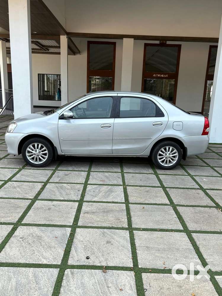 Toyota Etios 2013-2014 V, 2013, Petrol