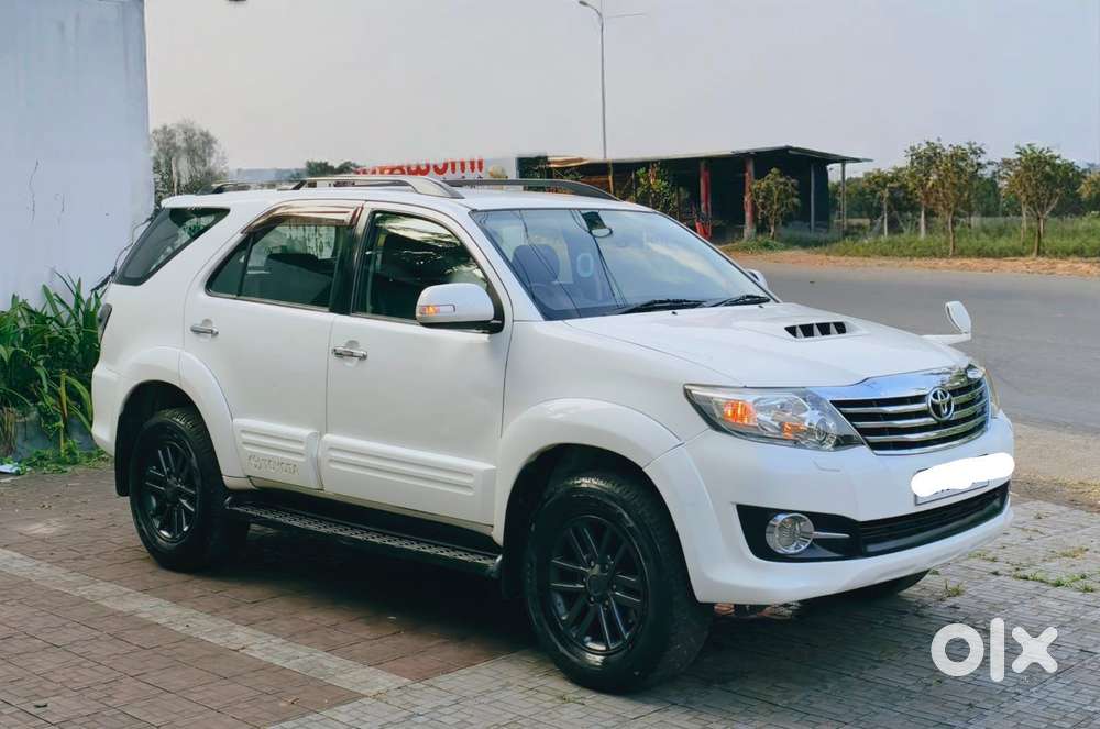 Toyota Fortuner 4x4 At, 2015, Diesel