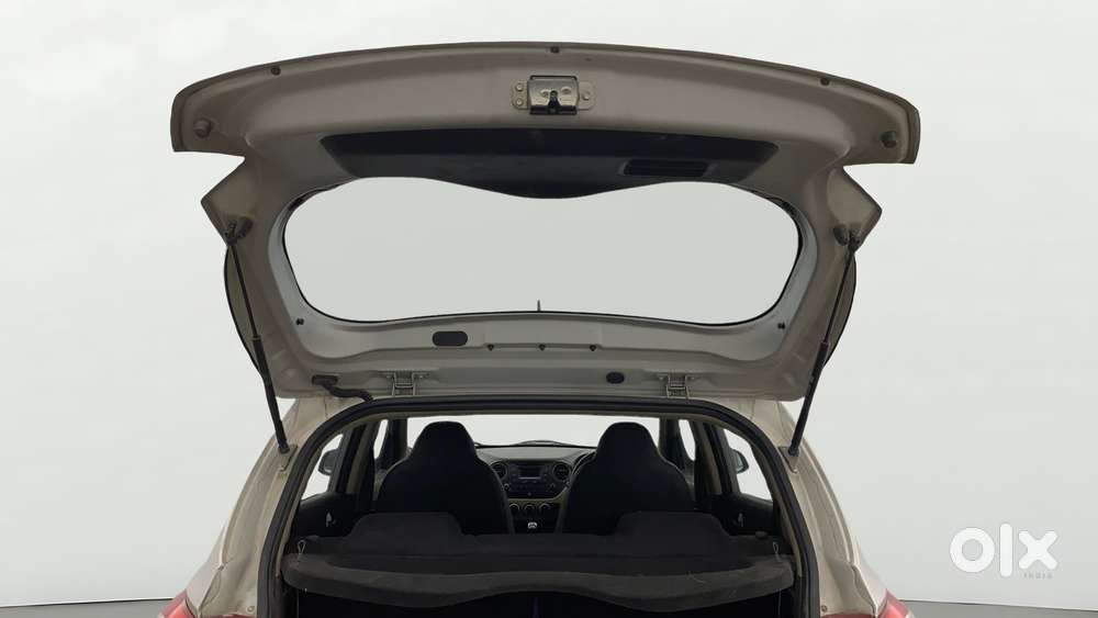 Hyundai Grand I10 Sportz 1.2 Kappa Vtvt, 2015, Petrol