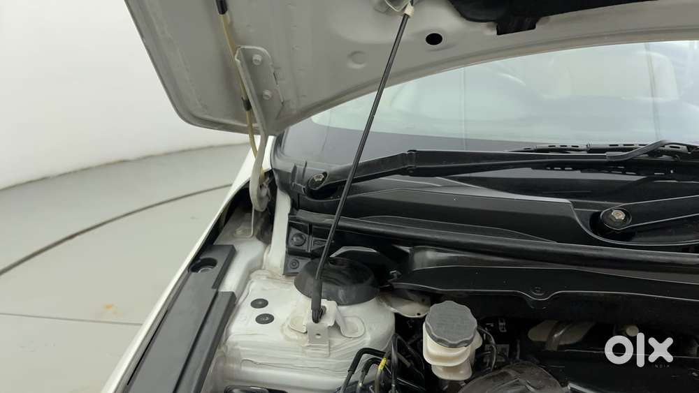 Maruti Suzuki Ciaz Alpha 1.5 At, 2023, Petrol