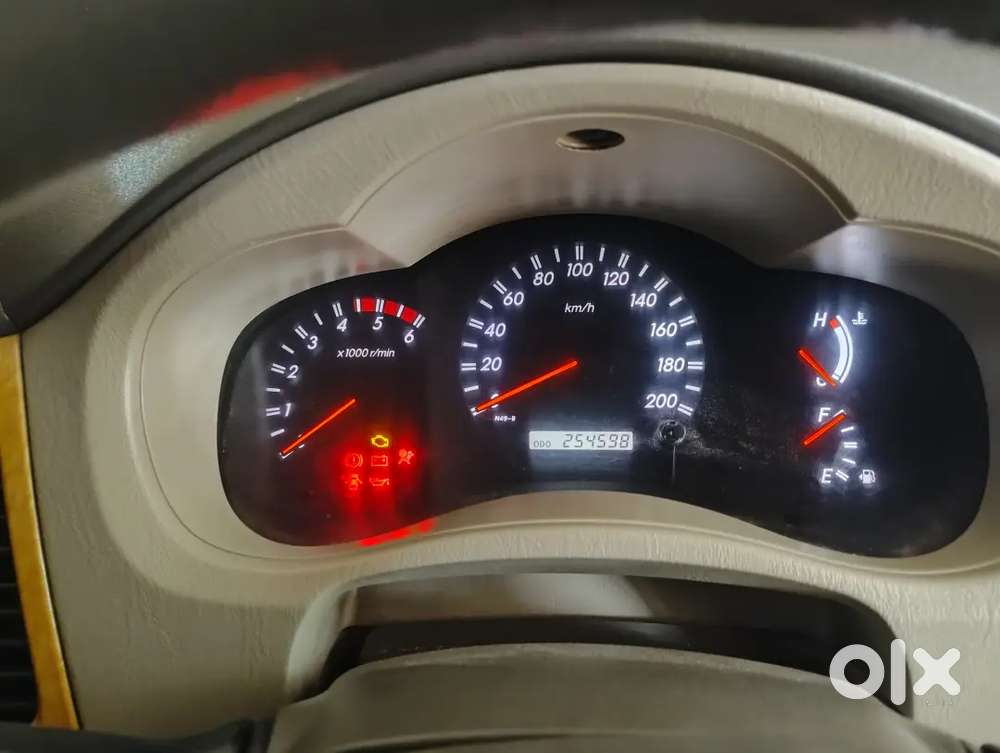 Toyota Innova 2.5 V 2008
