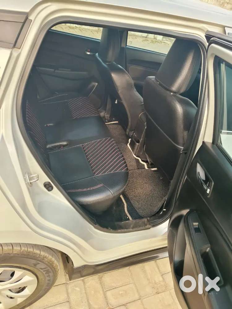 Maruti Suzuki Swift 2022 Petrol