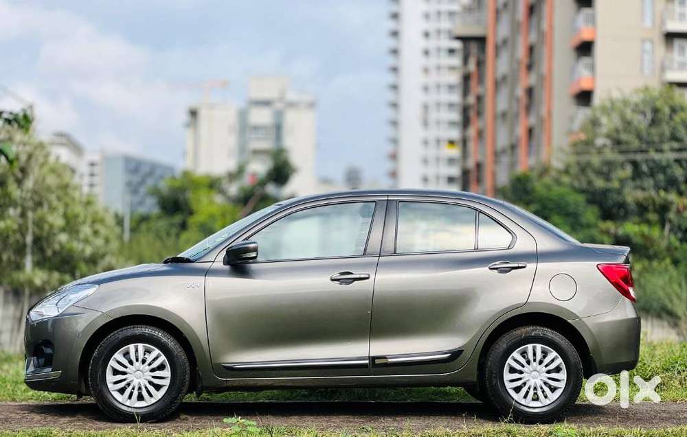 Maruti Suzuki Swift Dzire 1.2 Vxi Bsiv, 2017, Petrol