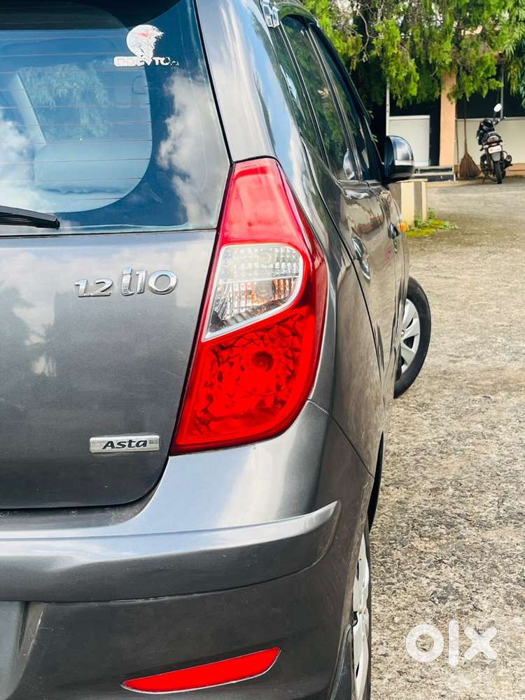 Hyundai I10 Sportz 2011