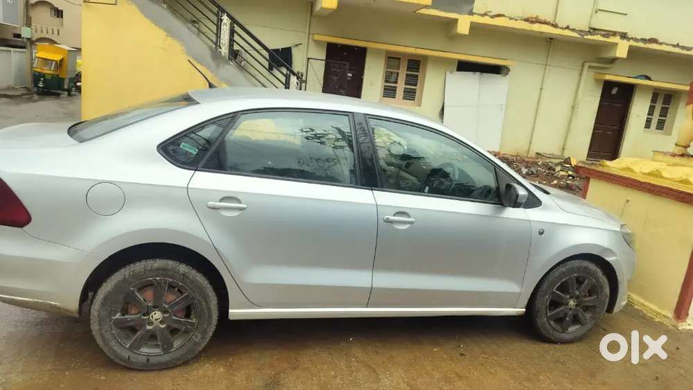 Skoda Rapid Elegance 2014 Diesel Manual