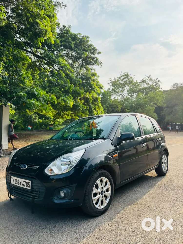 Ford Figo 2014 Titanium Petrol Top End