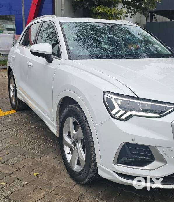 Audi Q3 40 Tfsi Premium Plus, 2024, Petrol