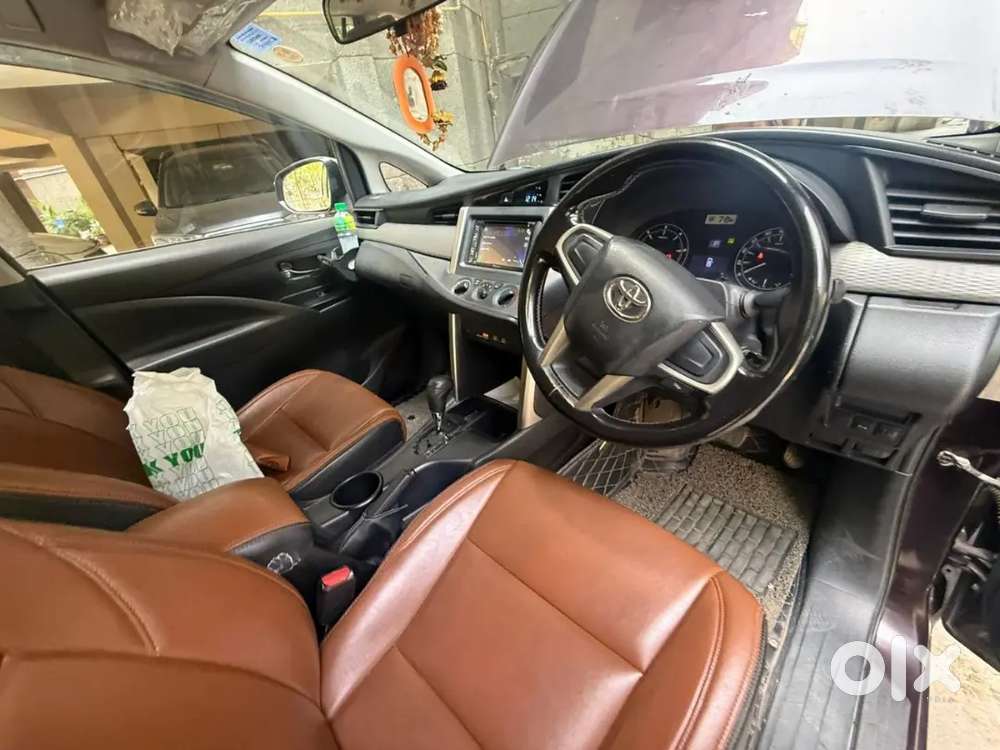 Toyota Innova Crysta 2017 Diesel 120000 Km Driven