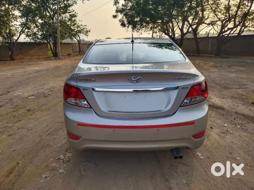Hyundai Verna 2011 Petrol Plus Cng Well Maintained