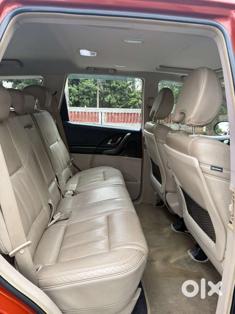 Mahindra Xuv500 W10 At, 2016, Diesel