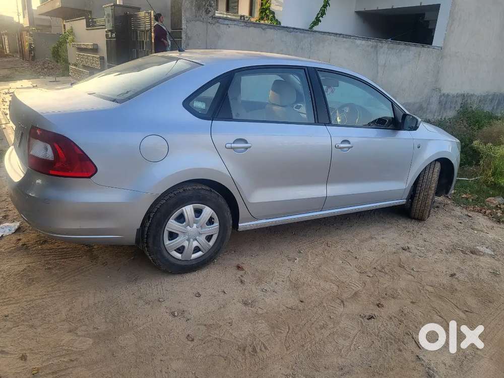 Skoda Rapid 2013 Model All Good Condition Urgent Sell
