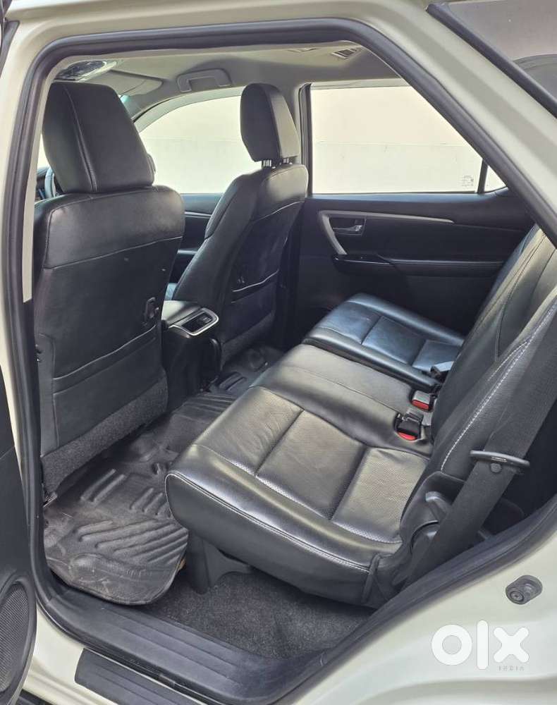 Toyota Fortuner 4x2 Mt 2.8 Diesel, 2021, Diesel