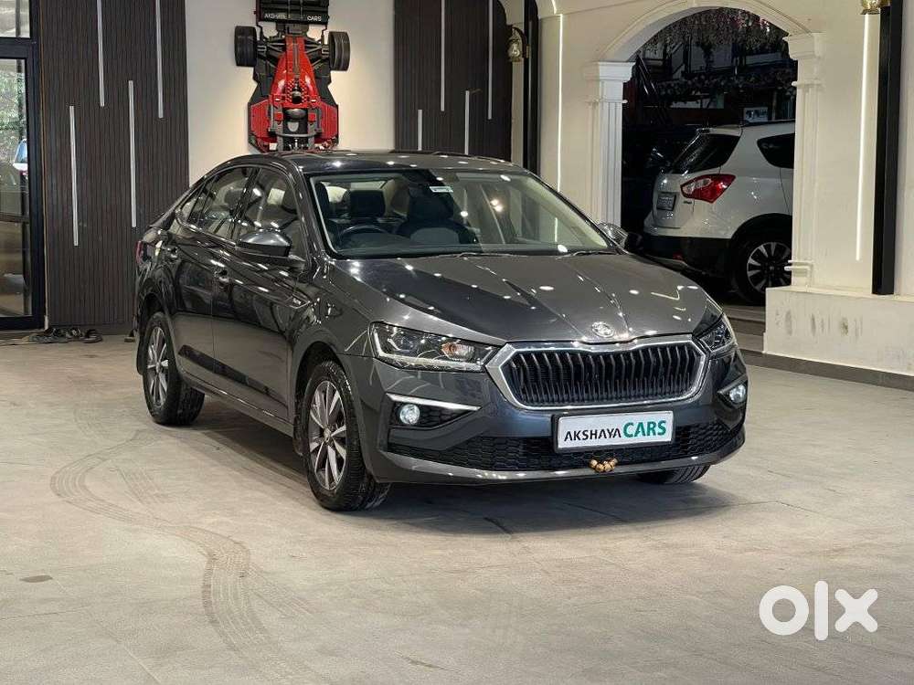 Skoda Slavia 1.0 Tsi Style, 2022, Petrol