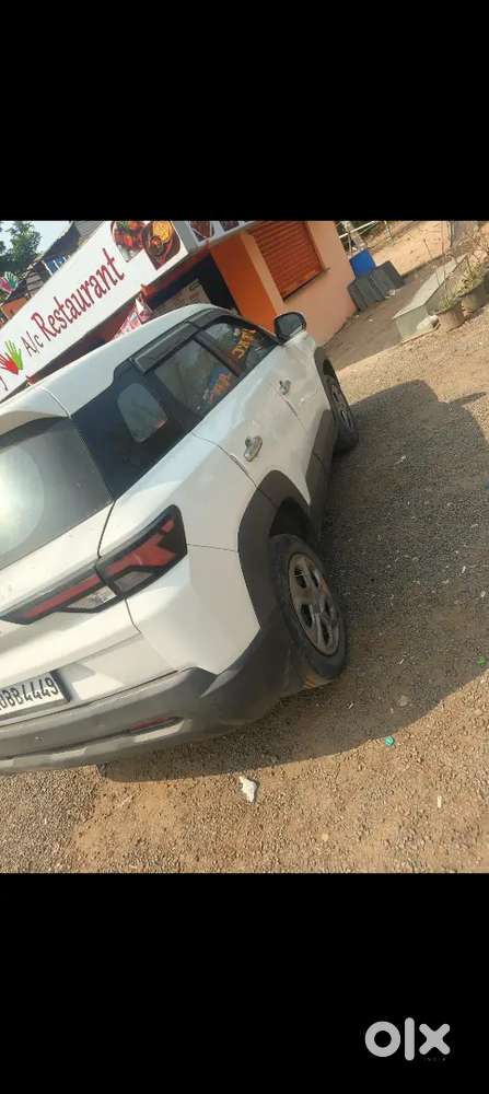 Maruti Brezza Lxi 2023 Cng Hybrid