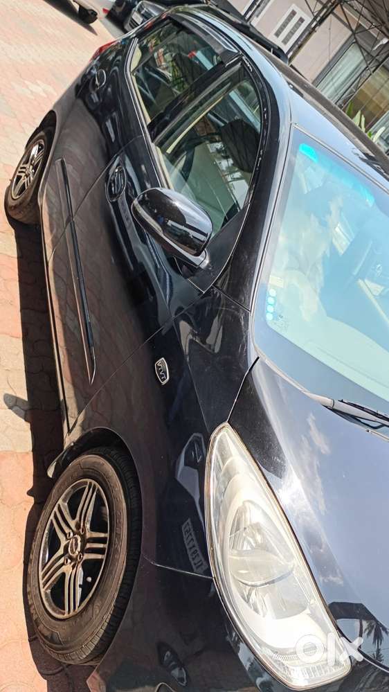 Hyundai I10 Sportz, 2011, Petrol