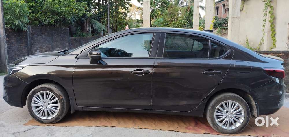 Honda City 1.5 V 5th Gen I-vtec Mt, 2022, Petrol