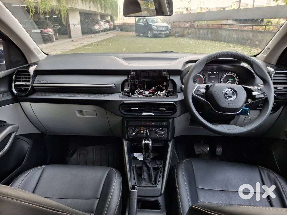 Skoda Kylaq Signature Plus At, 2025, Petrol