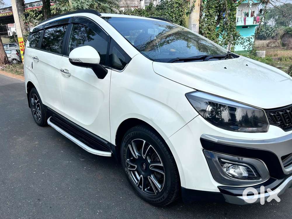 Mahindra Marazzo 1.5 M6 Plus 8 Str, 2021, Diesel