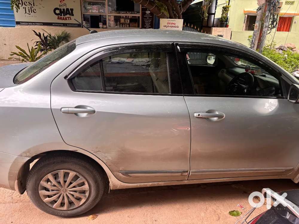 Maruti Suzuki Dzire 1.2 Vxi 2025