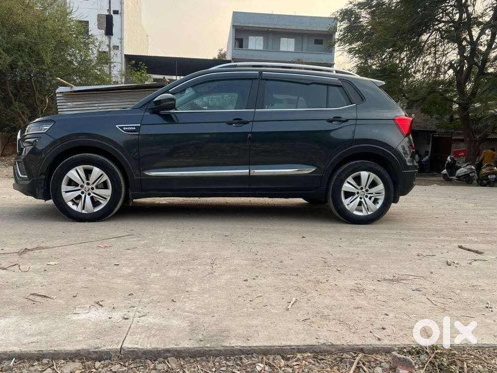 Skoda Kushaq 1.0 Tsi Ambition, 2022, Petrol