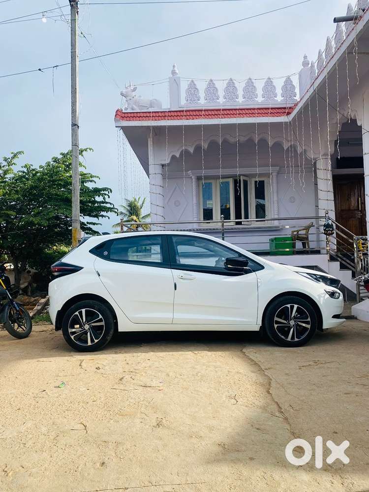 Tata Altroz 2023 Petrol Well Maintained