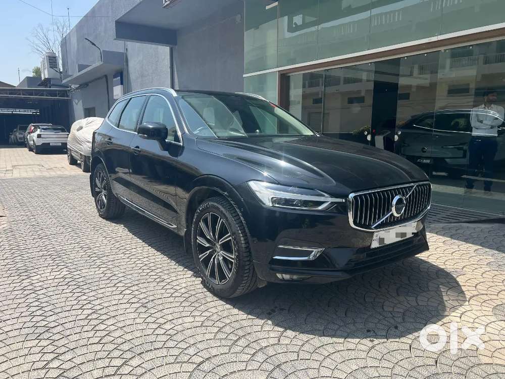 Color Onyx Black Immaculate Condition