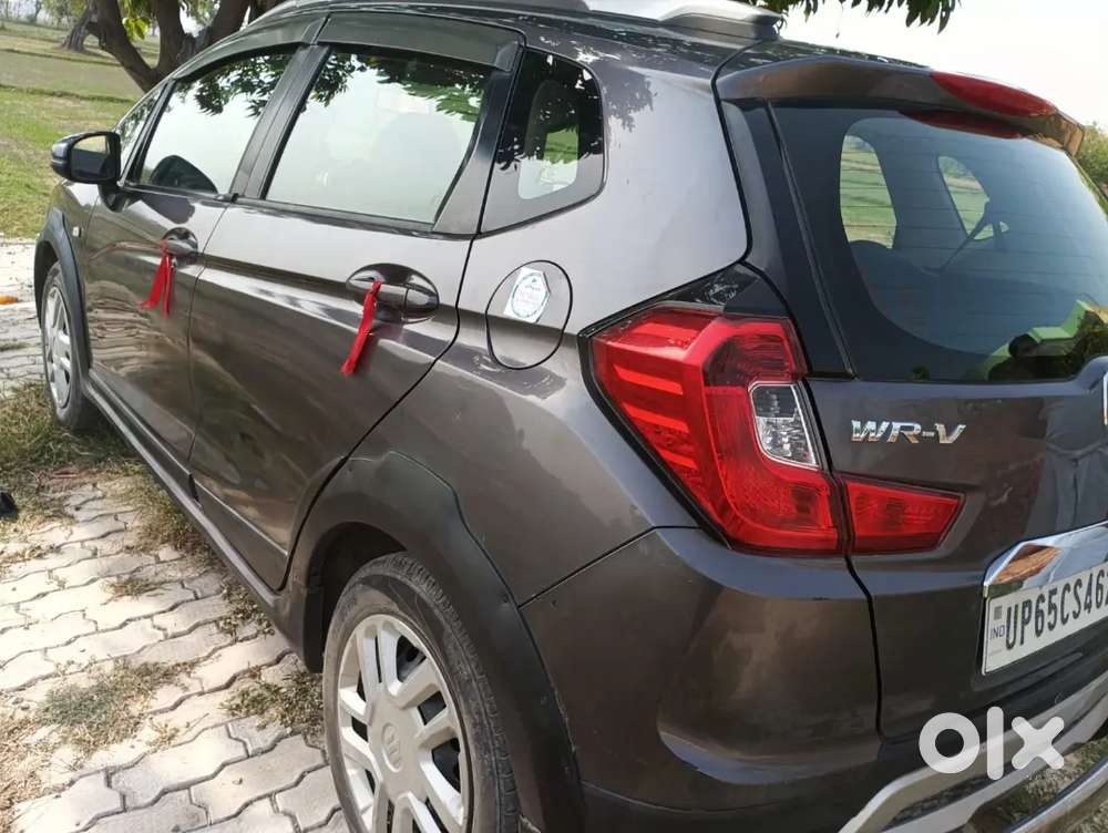 Honda Br-v 2017 Petrol Well Maintained