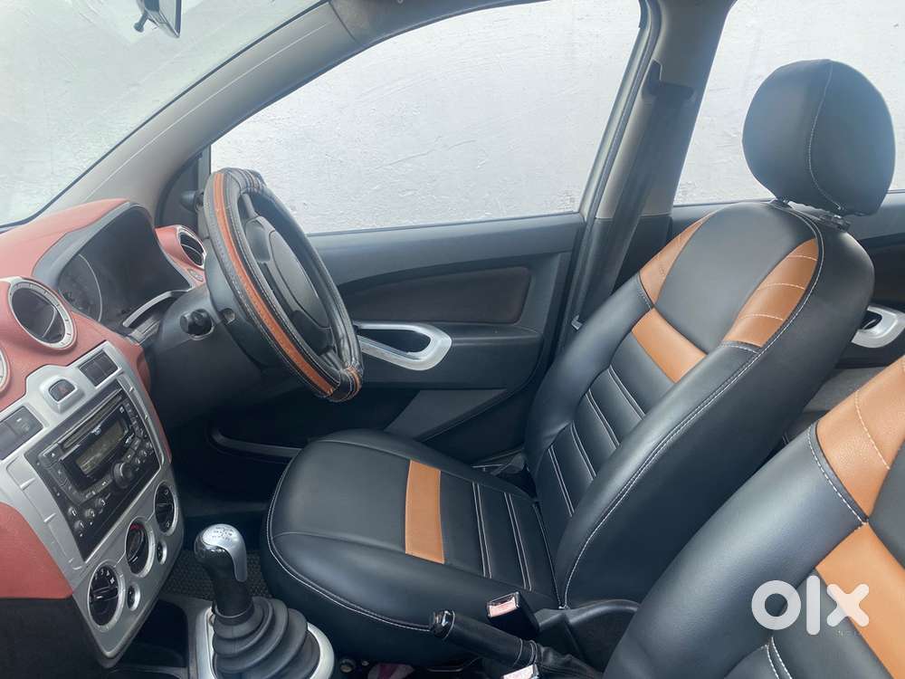 Ford Figo Petrol 2011