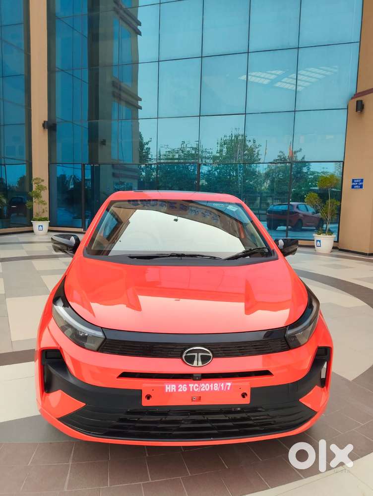 Tata Altroz Creative S, 2025, Cng & Hybrids
