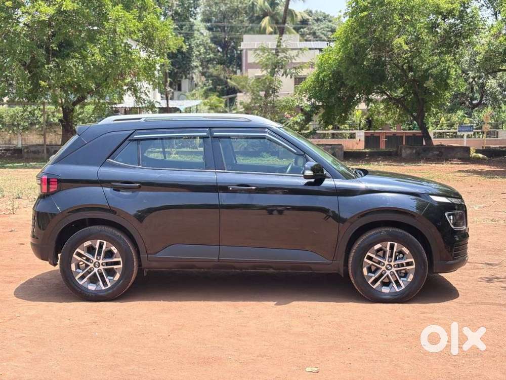 Hyundai Venue [2022-ongoing] 1.5 Crdi Sx, 2025, Diesel