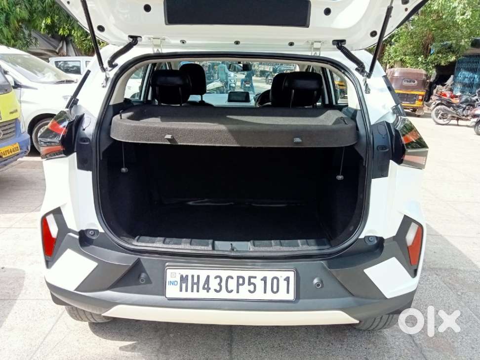 Tata Nexon Creative Plus 1.2 Revotron Petrol 6 Amt, 2023, Petrol