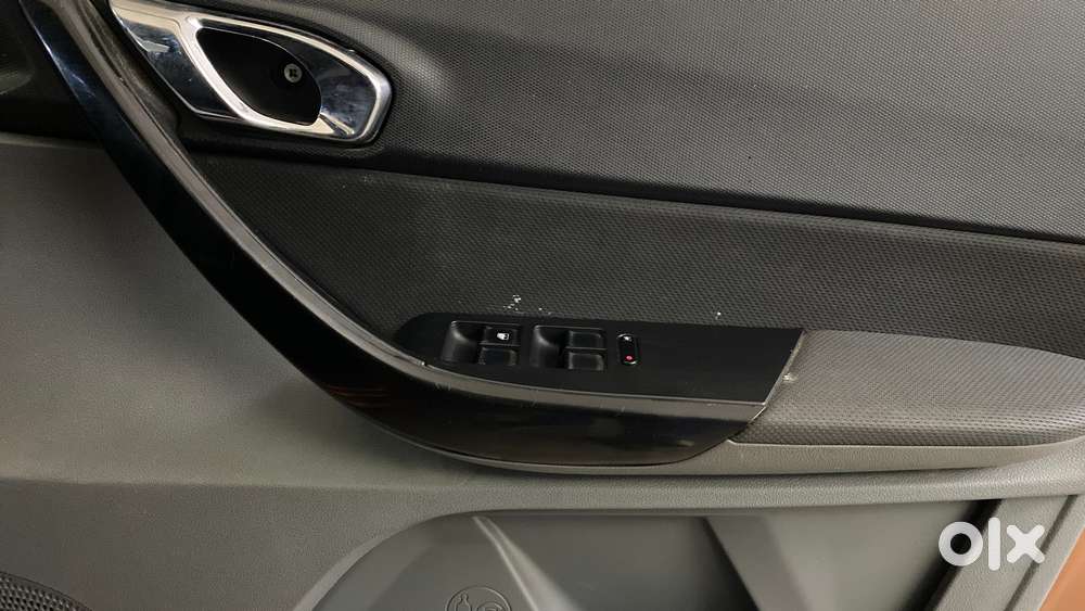 Tata Tigor Xz, 2018, Petrol