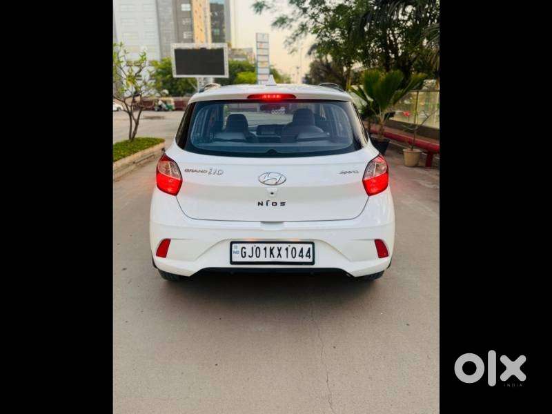 Hyundai Grand I10 Nios Sportz 1.2 Kappa Vtvt, 2019, Petrol