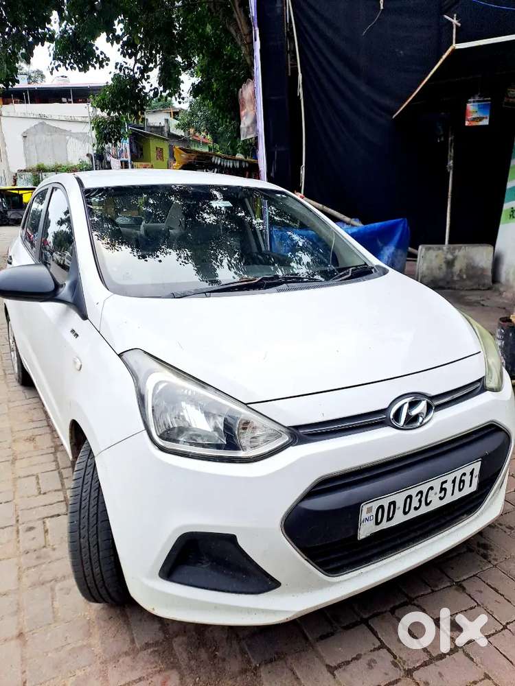 Hyundai Xcent 2015