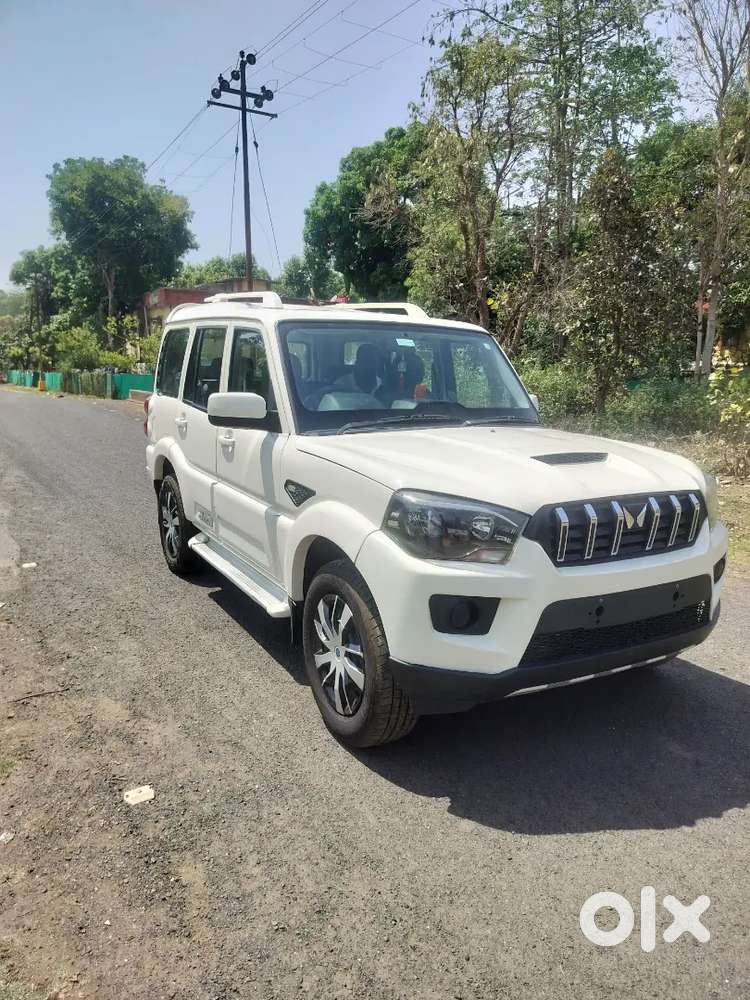 Mahindra Scorpio Classic 2021 Diesel Well Maintained