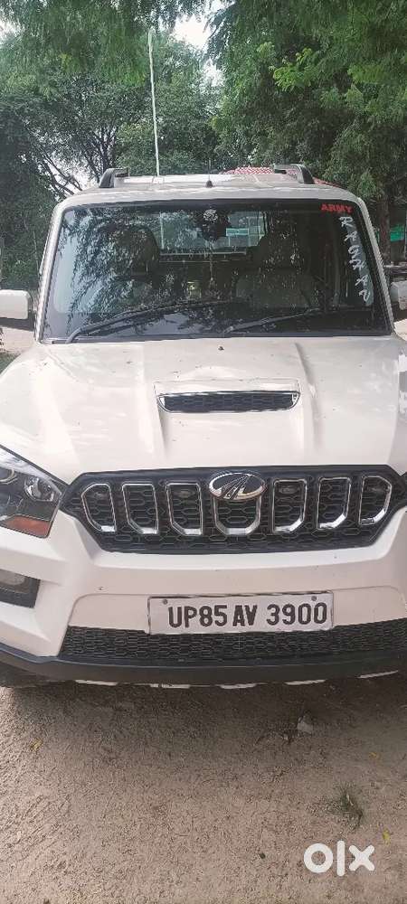 Mahindra Scorpio S10 2016 Diesel 170000 Km Driven