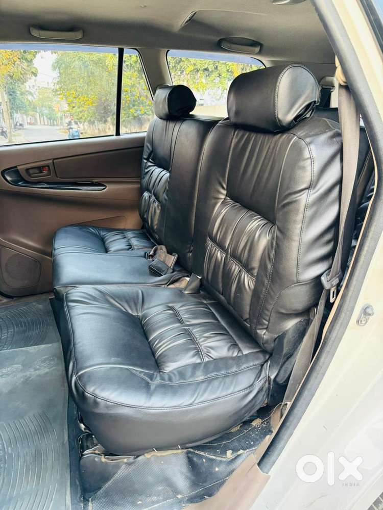 Toyota Innova 2009-2011 2.0 G4 Petrol 8-seater, 2016, Diesel