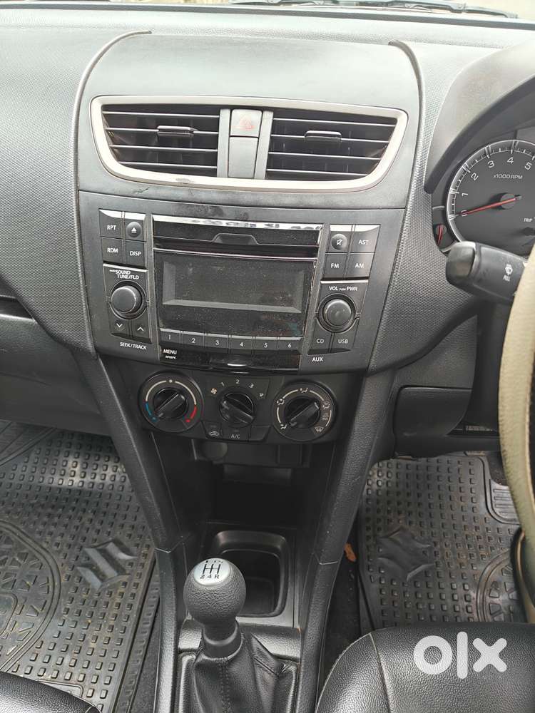 Maruti Suzuki Swift Vxi, 2016, Petrol