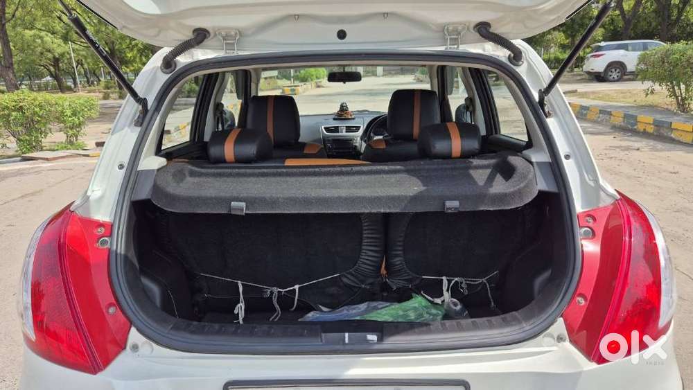 Maruti Suzuki Swift 1.2 Vxi (o), 2017, Petrol